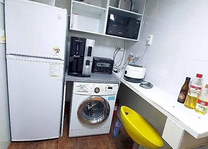 Gangnamprivateroom&bath Subway2minplasticrecovery ホテル